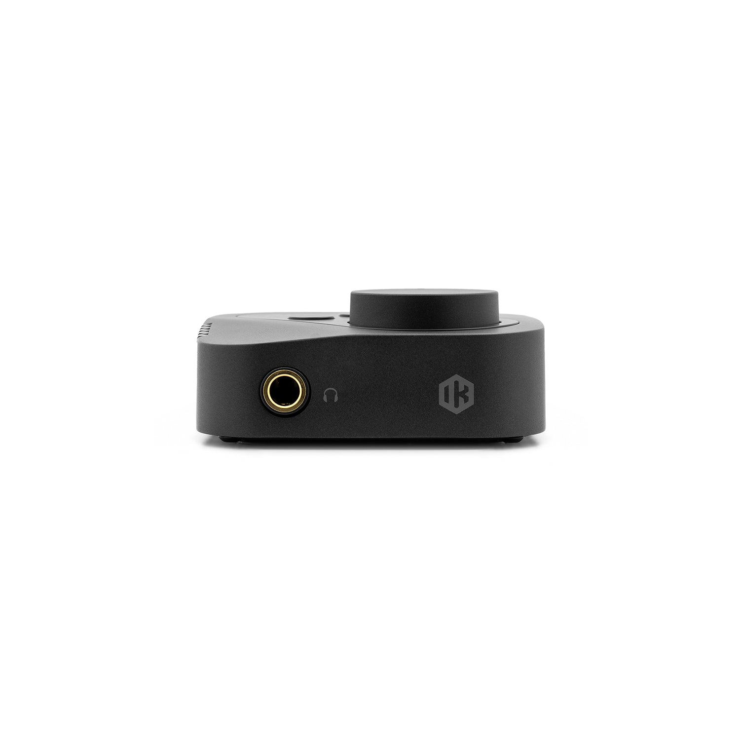IK Multimedia ARC ON•EAR – nešiojamas ausinių DAC, stiprintuvas ir korekcijos sistema