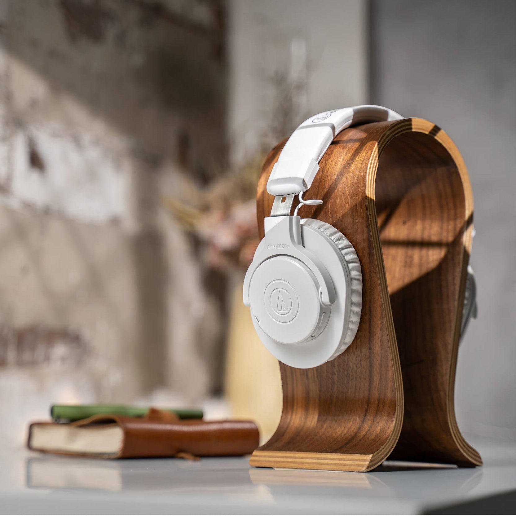 AUDIO-TECHNICA ATH-M20XBTWH Belaidės ausinės