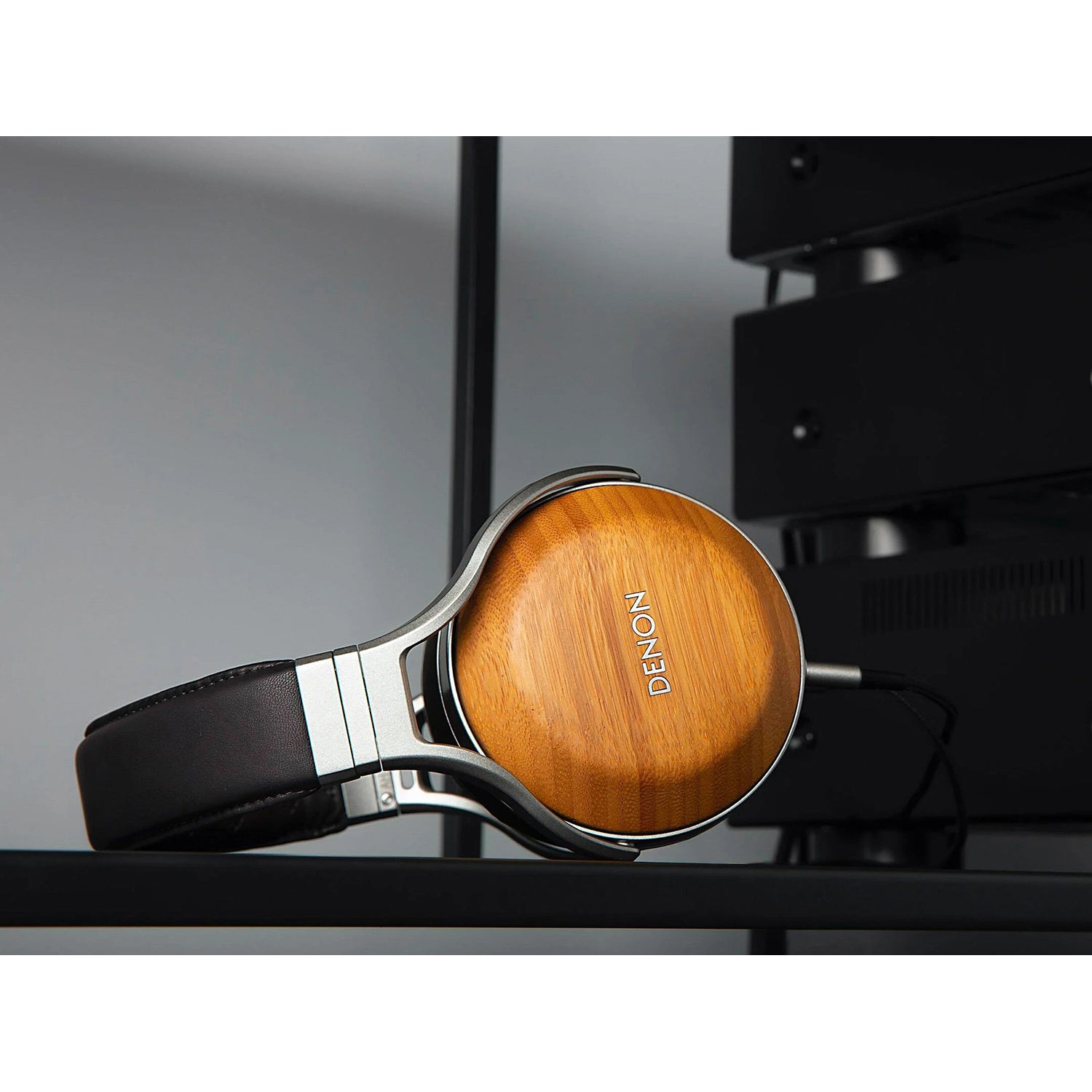 Denon AH-D9200 Headphones