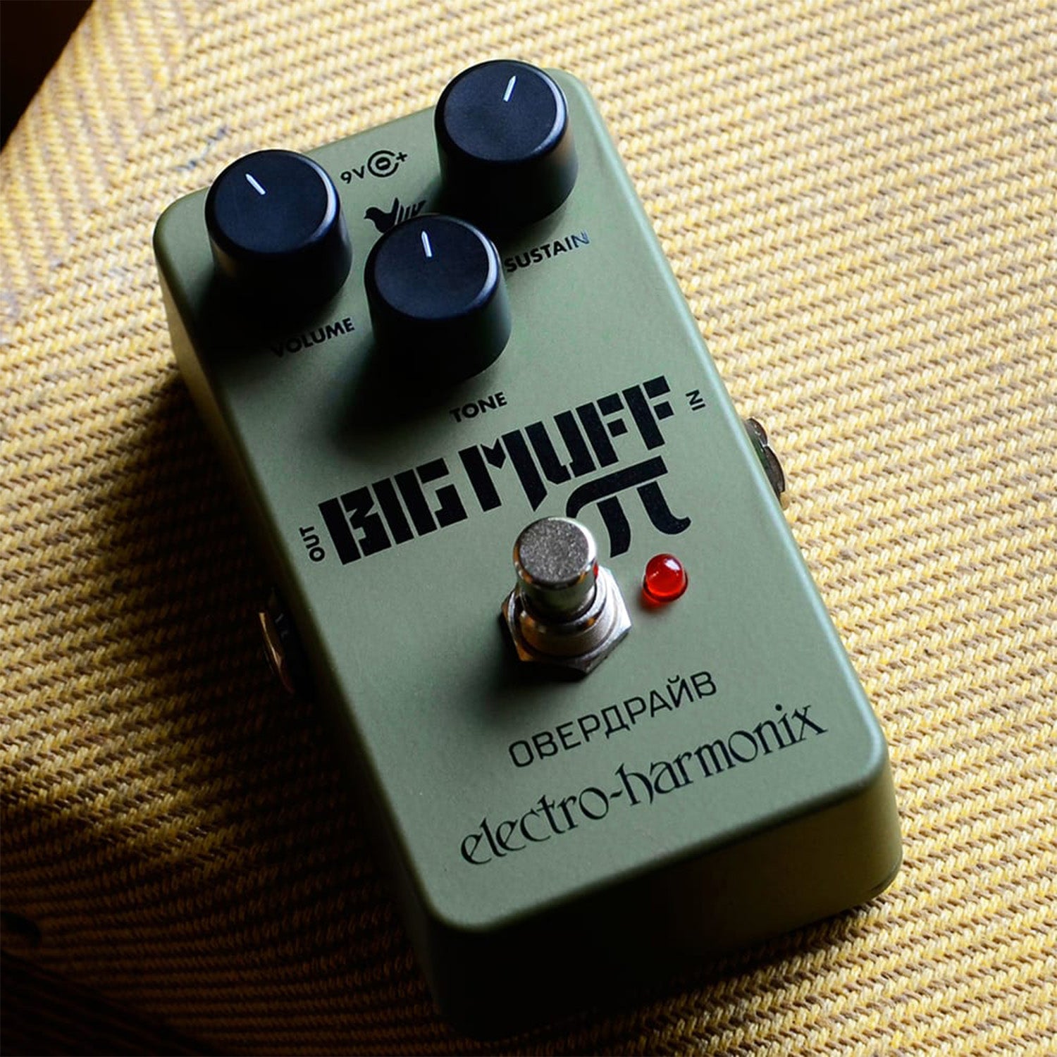 EHX GREEN RUSSIAN BIG MUFF