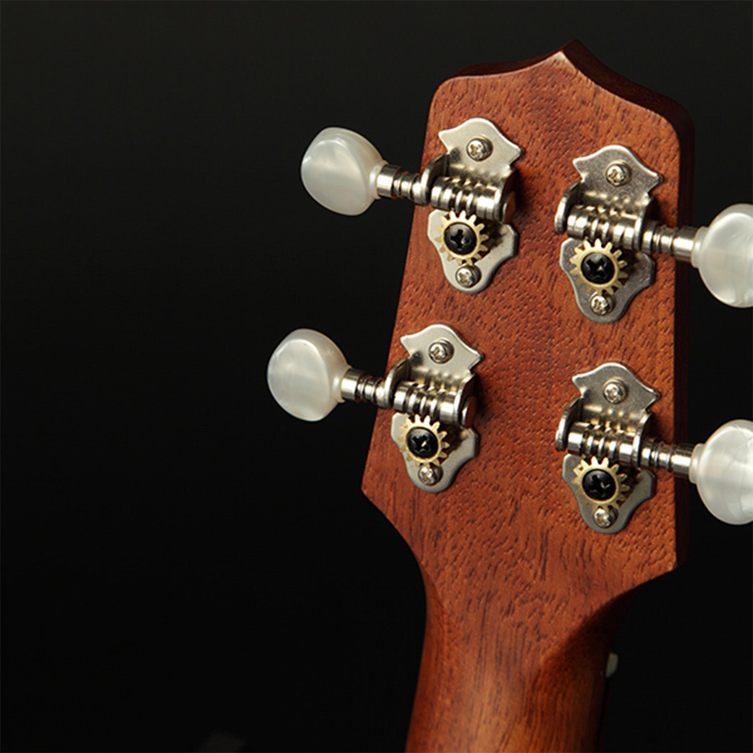 TAKAMINE EGU-S1 Sopran Ukulele