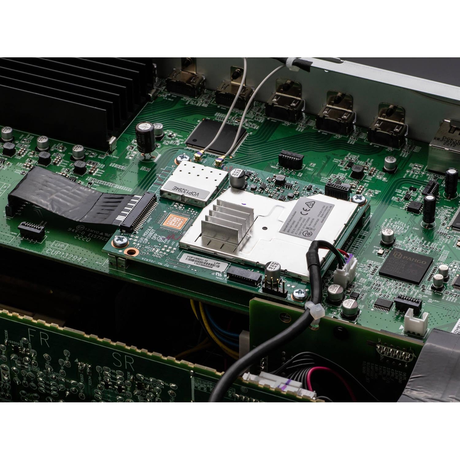 Denon AVR-X2800H 7.2 kanalų 8K AV imtuvas