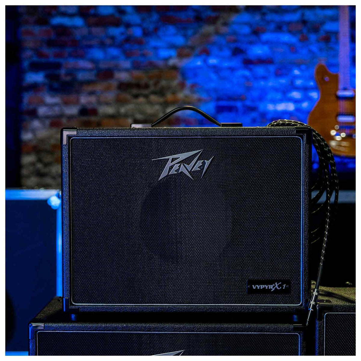 Peavey VYPYR X1 gitaros stiprintuvas, stiprintuvas pastatytas grojimo aplinkoje