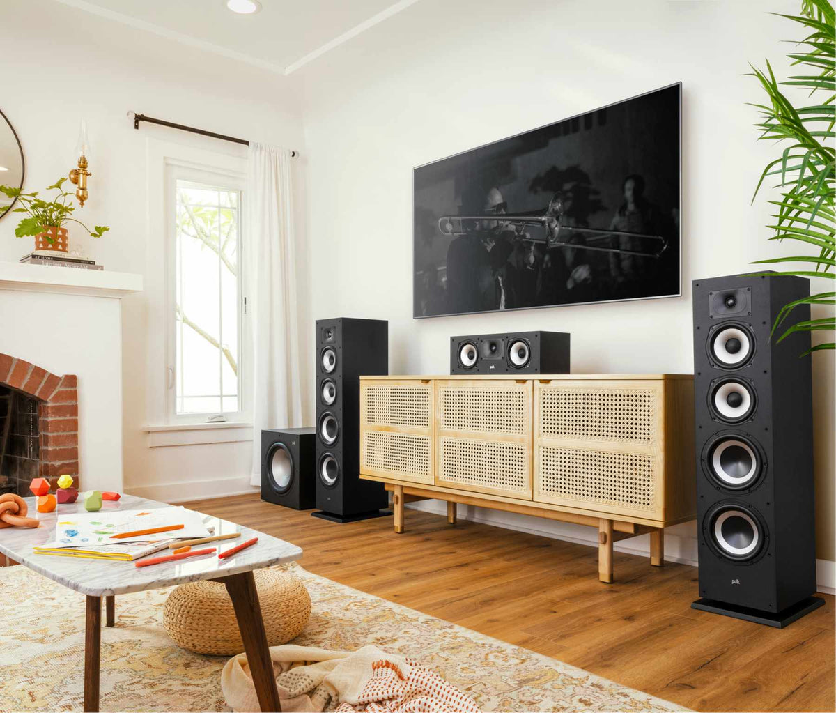 Polk Audio Monitor XT30 centrinė kolonėlė, klausymosi kambaryje