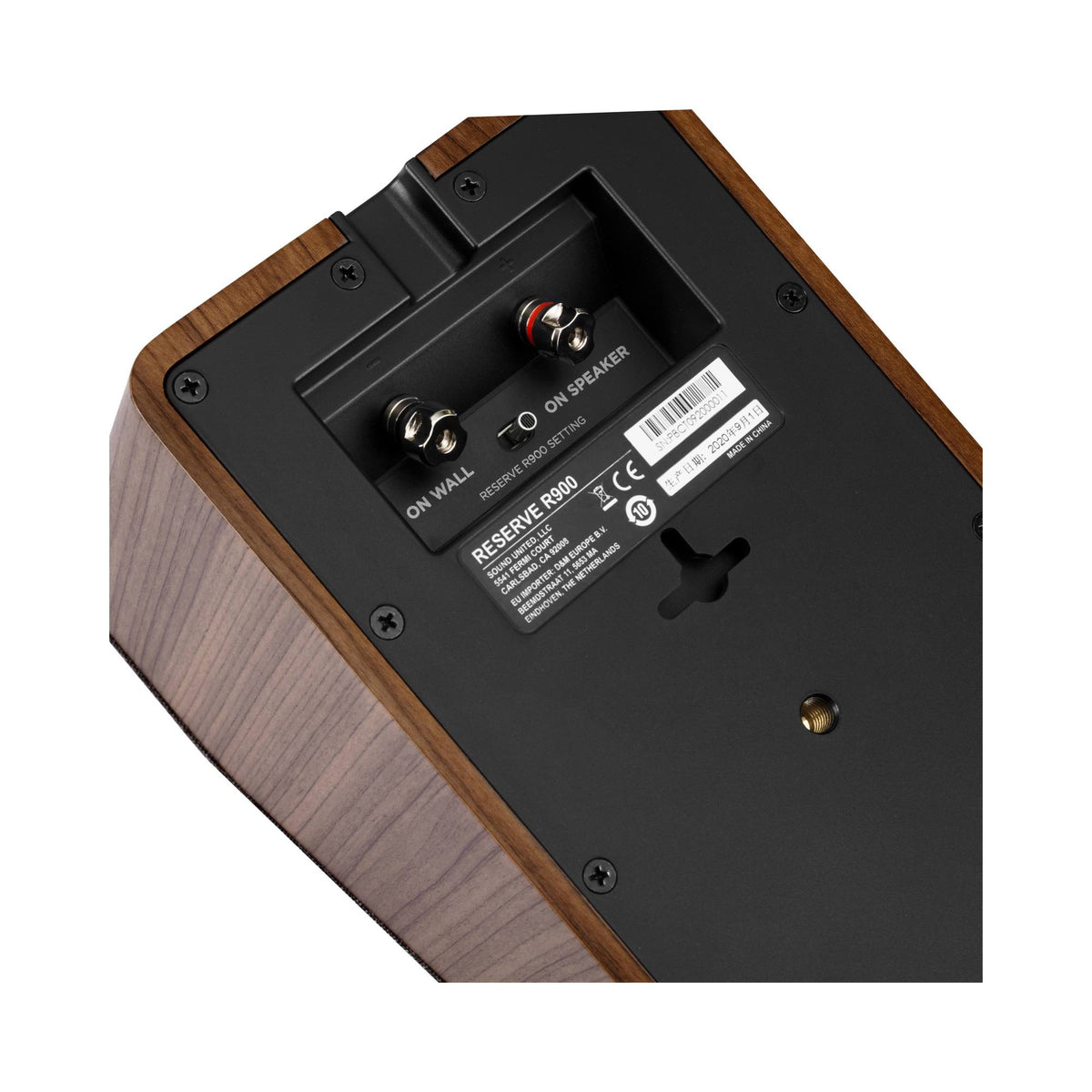 Polk Audio Reserve R900 walnut height speaker, bottom and binding posts