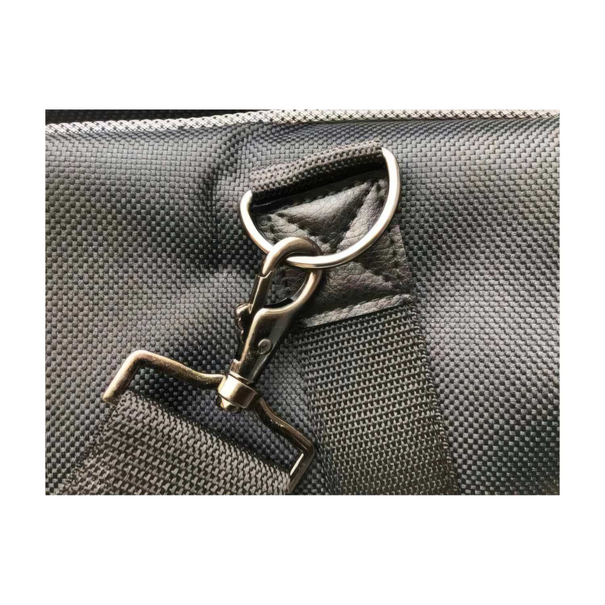 Profile PRKB series: detachable shoulder strap attachment