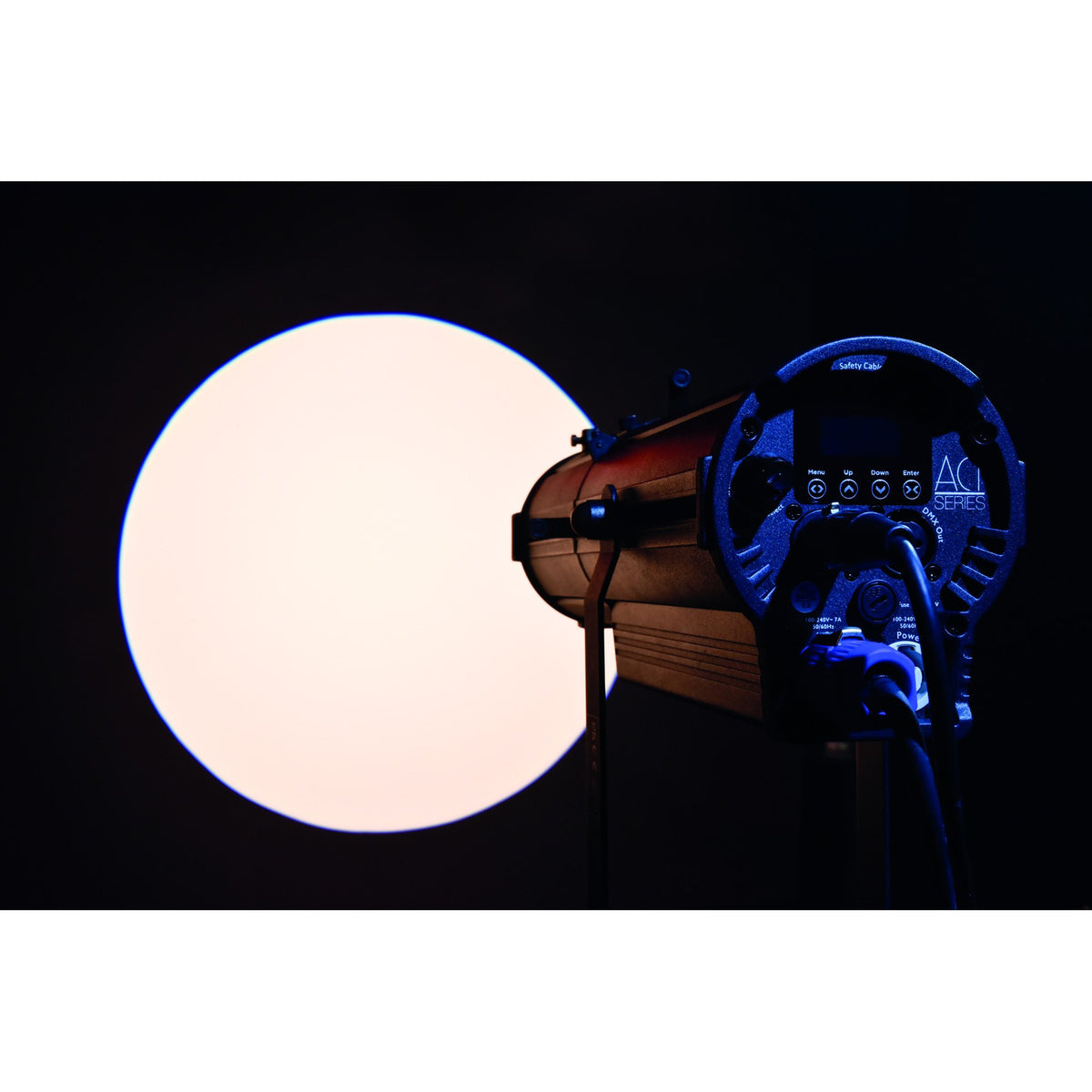 Showtec ACT Profile 50 RGBAL Profile Spotlight, circular illuminated field