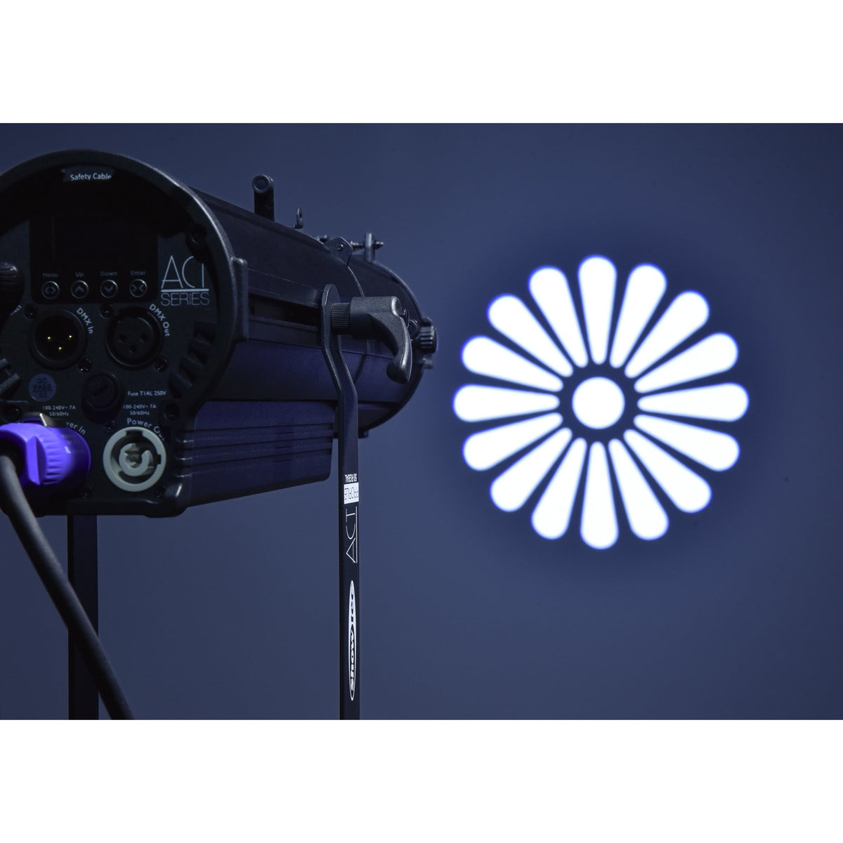 Showtec ACT Profile 50 RGBAL Profile Spotlight, flower-pattern gobo projection