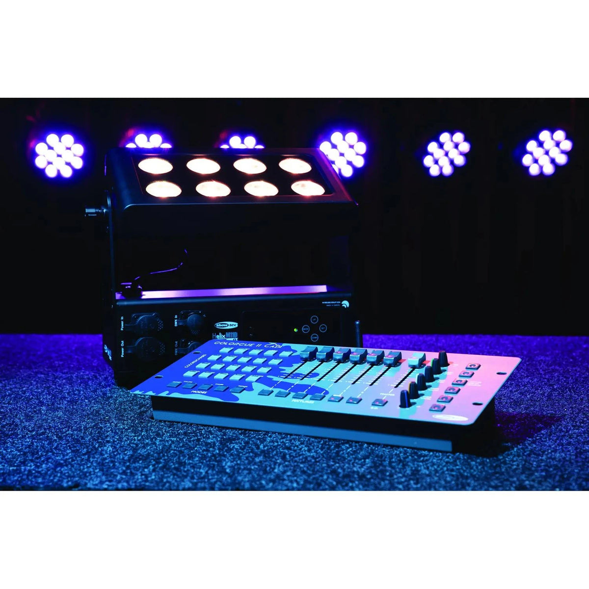 Showtec ColorCue 2 Air DMX pultas, kelių tipų LED šviestuvų valdymo pavyzdys