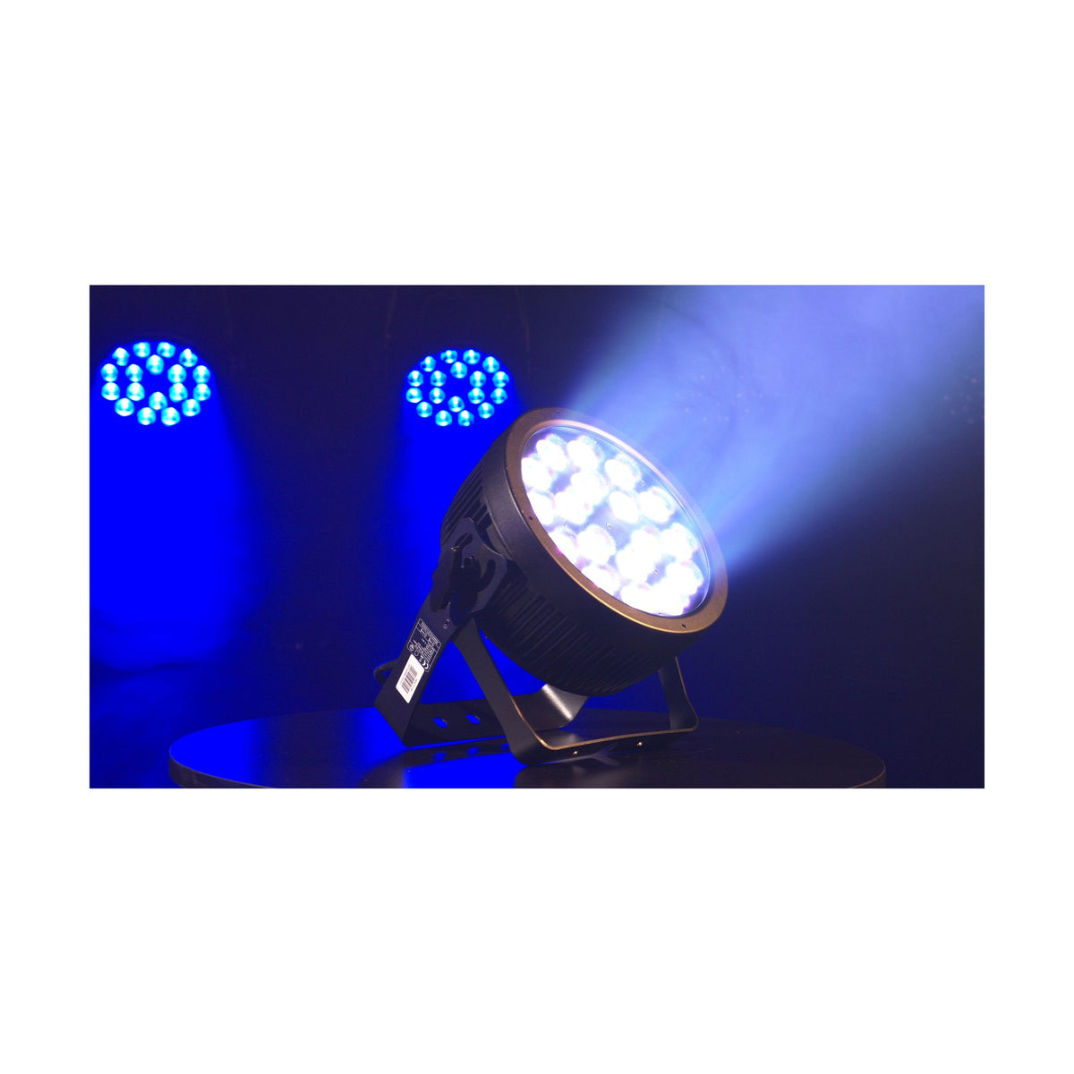 Showtec Compact Par 18 Q4 LED PAR prožektorius, veikiantis prožektorius patalpoje