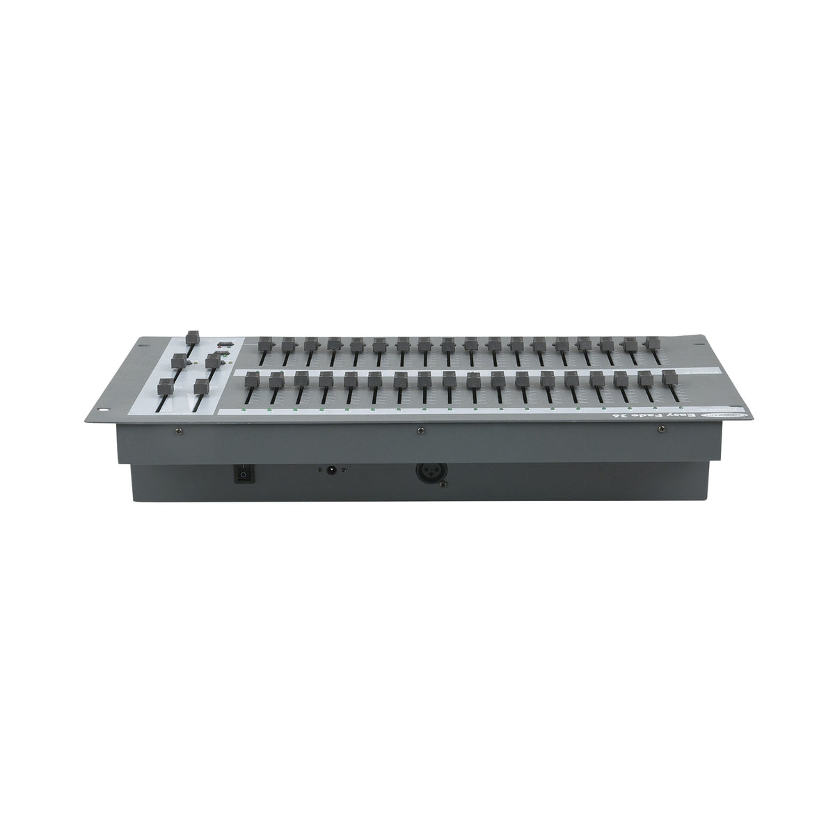 Showtec Easy Fade 36 DMX pultas, galinės jungtys