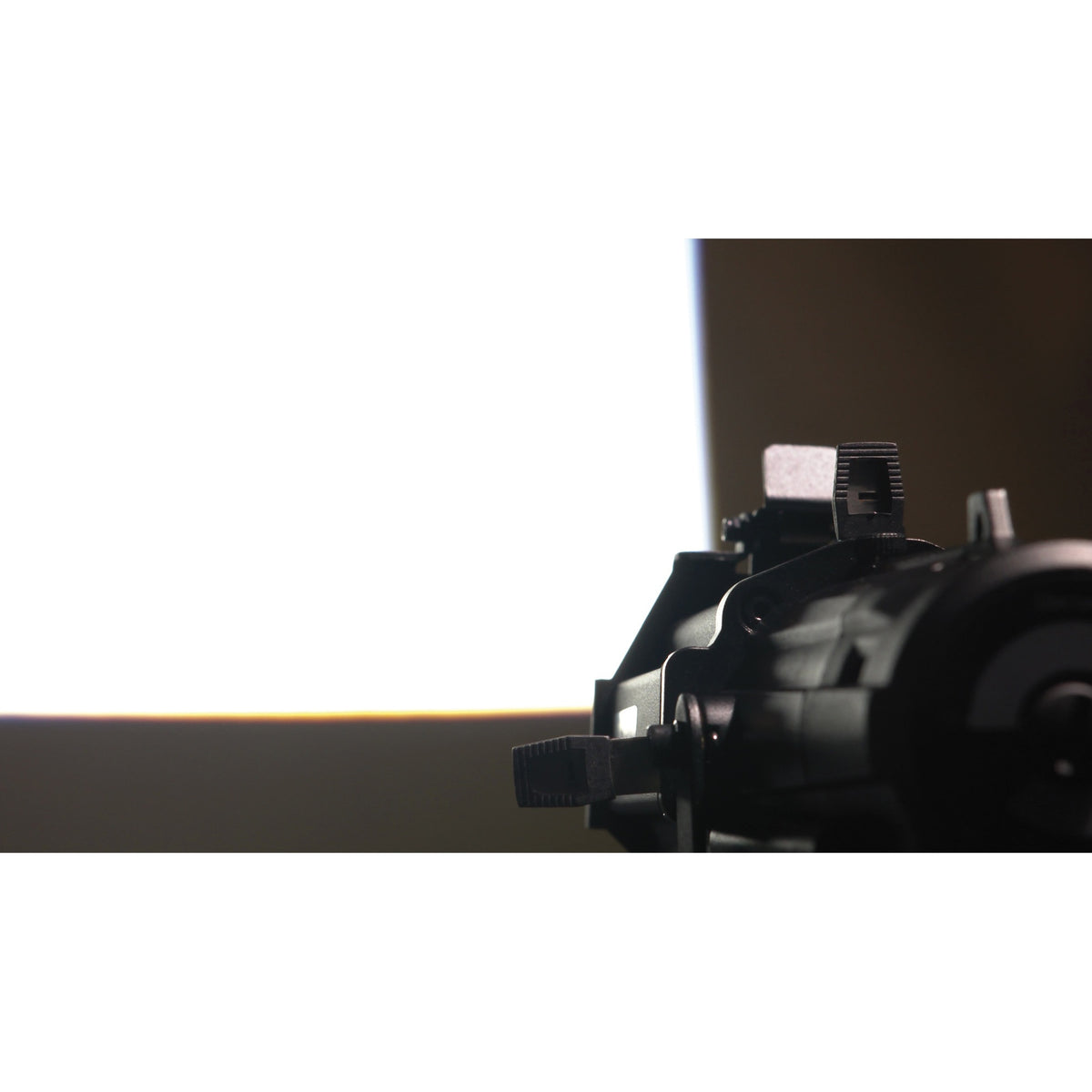 Showtec Performer Profile Mini, rectangular output with an optional shutter barrel