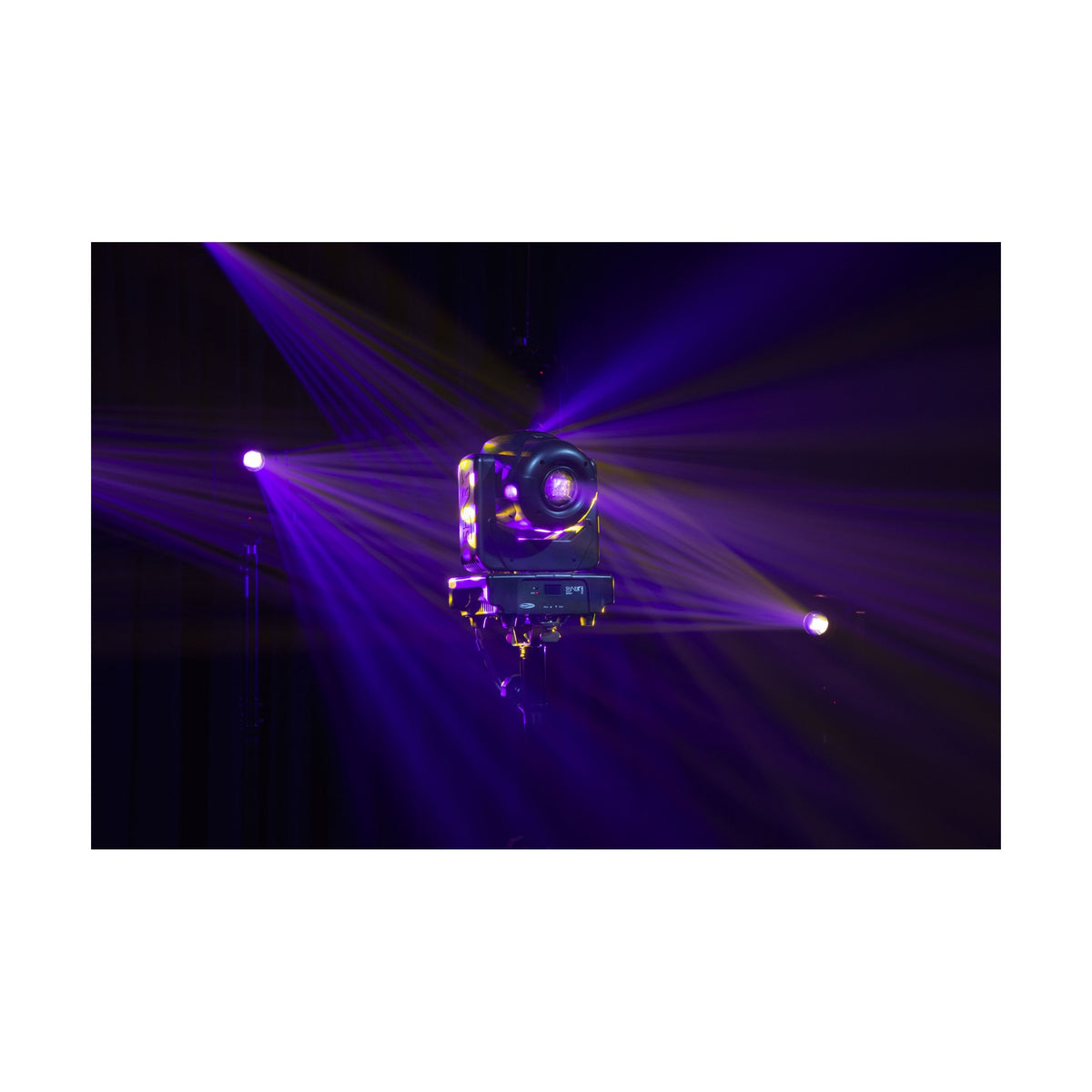 Showtec Shark Spot Two Moving Head, moving head used on a stand