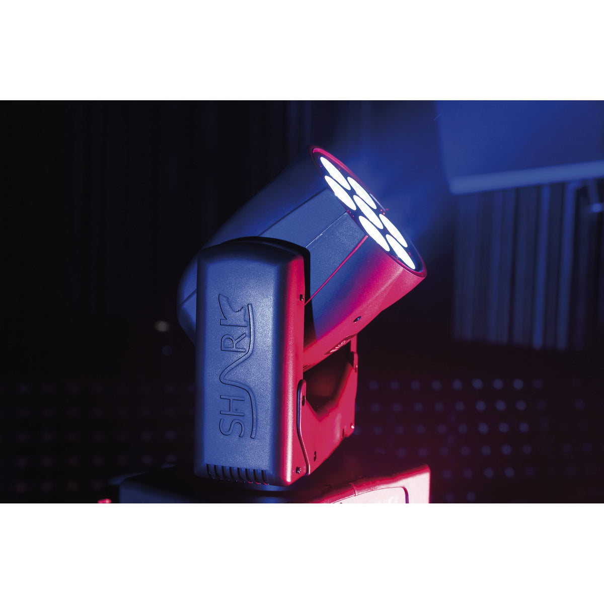 Showtec Shark Wash One Moving Head, lighting effect example 13