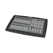 Showtec Showmaster 24 MKII DMX pultas, vaizdas iš priekio kampu