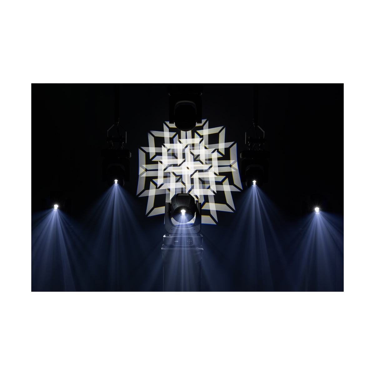 Showtec Xpression 2000S - Spot Moving Head, gobo projections and prism effect