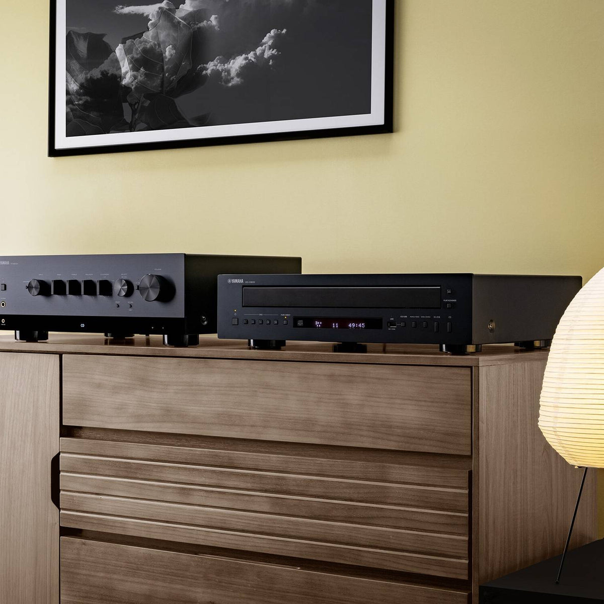 Yamaha CD-C603 CD grotuvas, namų stereo sistemoje su R-N800A