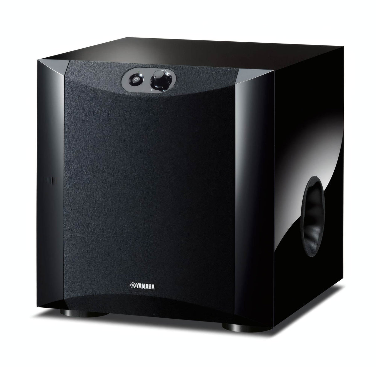 Yamaha NS-SW200 – juoda kolonėlė, vaizdas iš priekio kampu