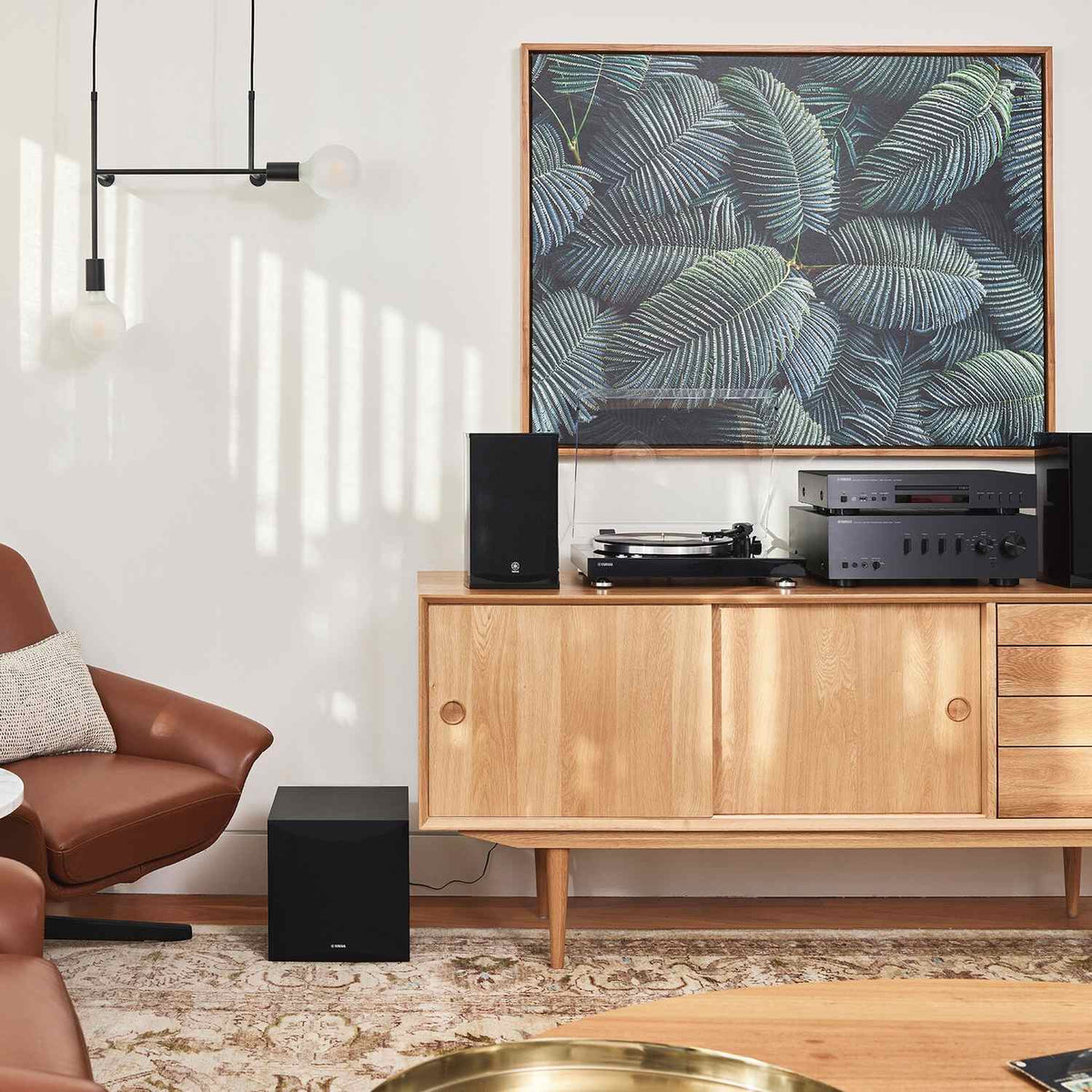 Yamaha TT-S303 Turntable, turntable in a home hi-fi system